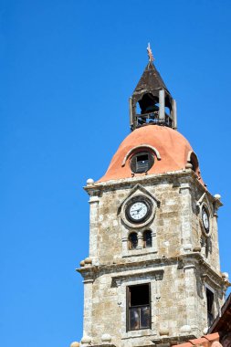 Yunanistan 'ın Rodos kentindeki tarihi saat kulesi