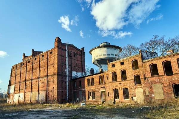 Poznan Daki Kırmızı Tuğlalı Sanayi Binalarının Yıkılması — Stok fotoğraf