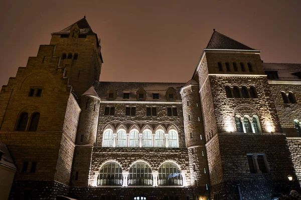 Poznan Gece Taş Kuleler Mparatorluk Kalesi — Stok fotoğraf