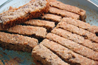 Taze dilimlenmiş buğday ekmeği