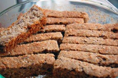 Taze dilimlenmiş buğday ekmeği