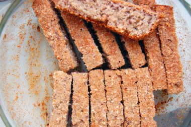 Taze dilimlenmiş buğday ekmeği