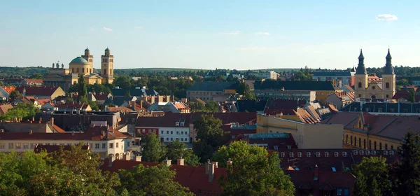 Urban scene across built up area — Stock Photo, Image