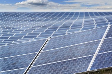 Soyut güneş panelleri alan