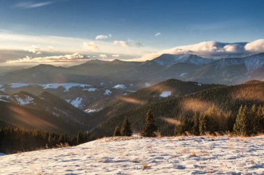 Kış Dağı Manzarası. 