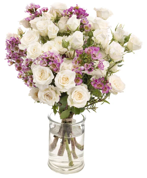Delizioso bouquet con rose bianche — Foto Stock
