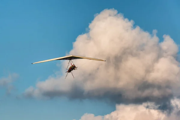 Hang Glider Wing Small Engine Ultralight Plane — Stock Photo, Image