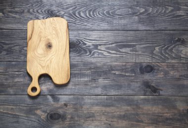 Kesme tahtası ahşap yüzeye