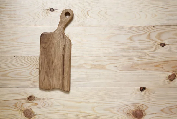 Kesme tahtası ahşap yüzeye