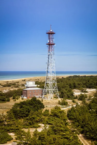 Radiomasten i natur park av Dar i norra Tyskland — Stockfoto