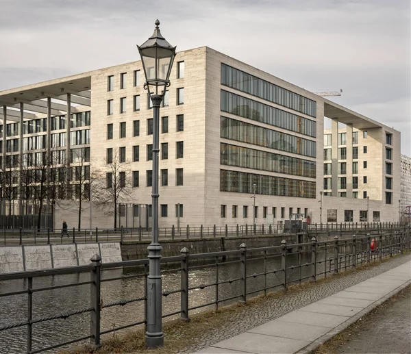 Edificio del Ministerio Federal de Asuntos Exteriores en Berlín Mitte —  Fotos de Stock