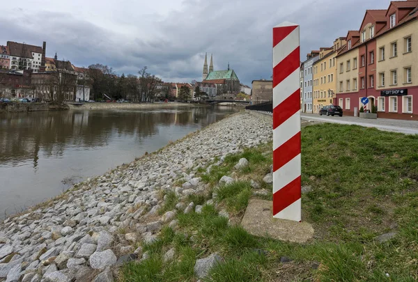 Hranice mezi Polskem a Německem v městě Grlitz — Stock fotografie