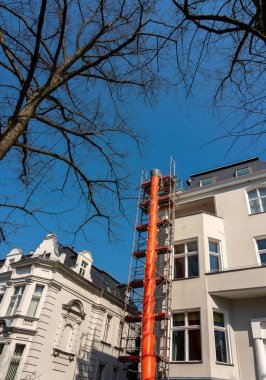 Bir tavan Berlin eski binasında genişlemesi