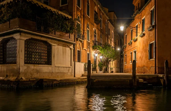 Tiro nocturno en Venecia — Foto de Stock