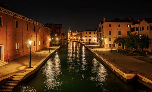 Tiro nocturno en Venecia — Foto de Stock