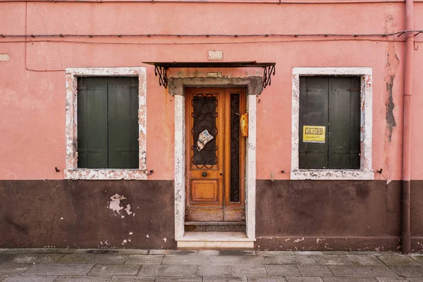 Burano 'da Abrisshaus — Stok fotoğraf