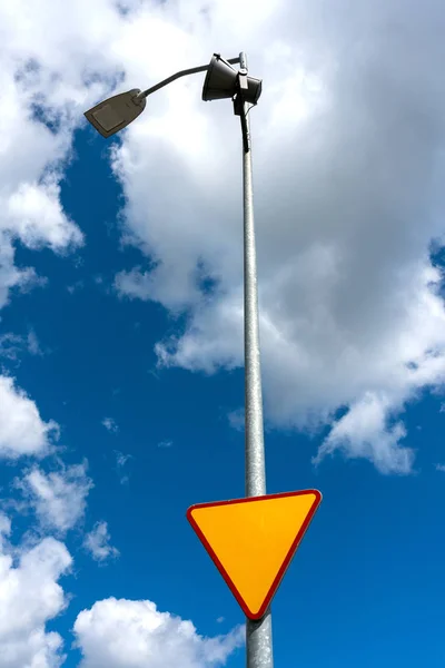 Right of way eighth sign in the Polish city of Szczecin — 스톡 사진