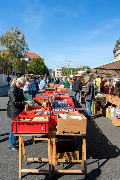 Marché Aux Puces Avec Des Livres Autres Objets Bodemuseum Berlin — Photo