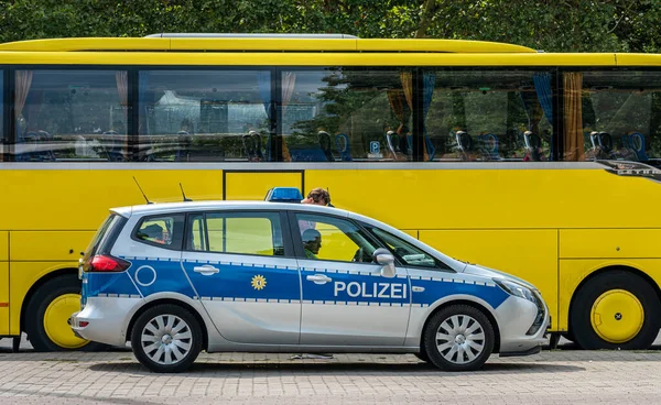 Policía Berlín Comprueba Otros Usuarios Carretera Alemania —  Fotos de Stock