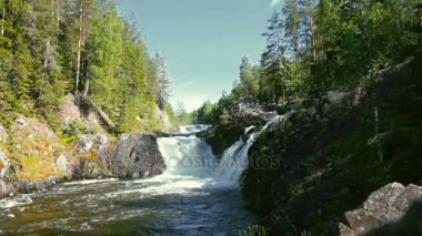 Karelya, Kuzey Rusya Kivach şelale