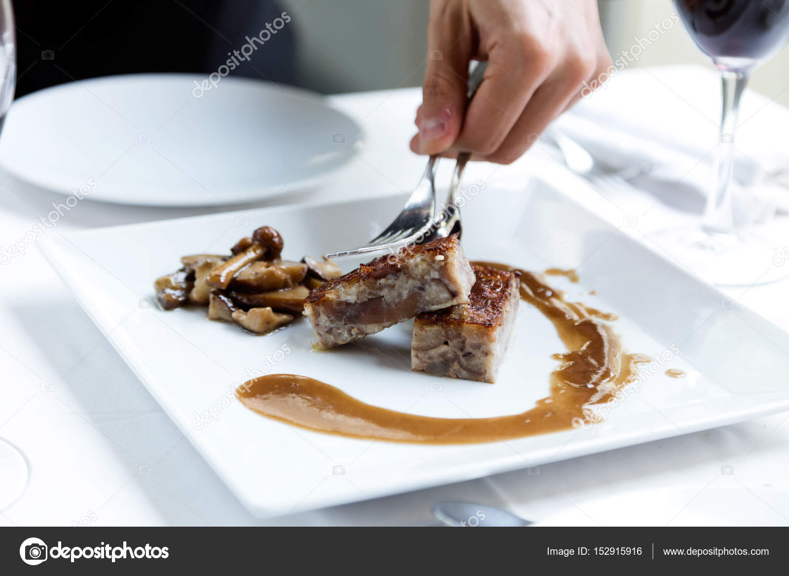 restaurants that serve meatloaf near me