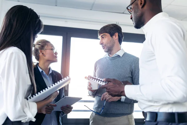 Shot Smiling Businessman Talking Colleagues Meeting Coworking Space — Stock Photo, Image