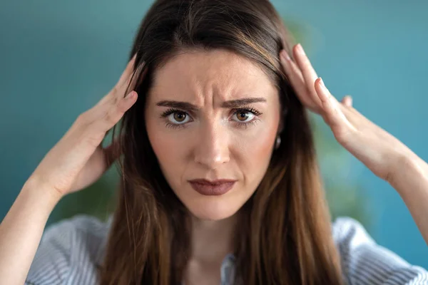Portrait Frustrated Young Woman Headache Frowning While Looking Camera Home — Stock Photo, Image