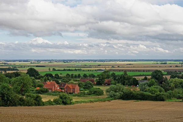 Lincolnshire Fens visto de uma colina nos Wolds — Fotografia de Stock