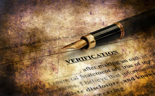 Lettera di verifica grunge concept — Foto Stock