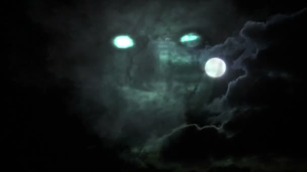 Ragazza fantasma sopra la luna piena — Video Stock