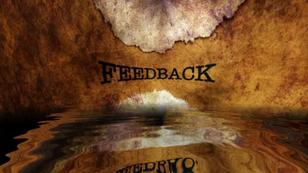 Feedback-Text, der im Wasser reflektiert — Stockvideo