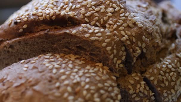 Ψωμί ολικής άλεσης στο σπίτι με βιολογικά συστατικά — Αρχείο Βίντεο