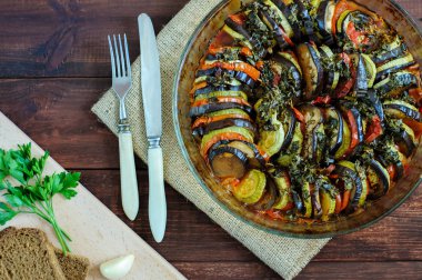 Sebze ratatouille ev yapımı hazırlık tarifi