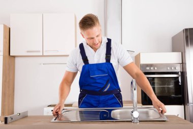 Paslanmaz evye sabitleme tesisatçı