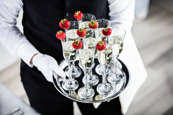 Waiter Standing With Glasses — Stock Photo, Image