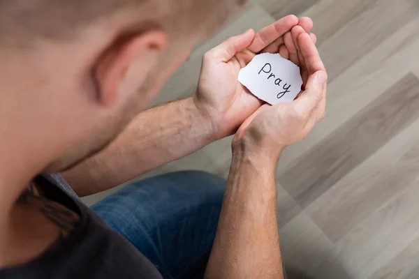 Pedazo de papel con oración de texto — Foto de Stock