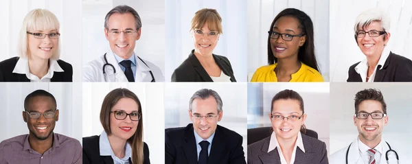 Retrato Sorrindo Grupo Pessoas Diversas Com Diferentes Profissões — Fotografia de Stock