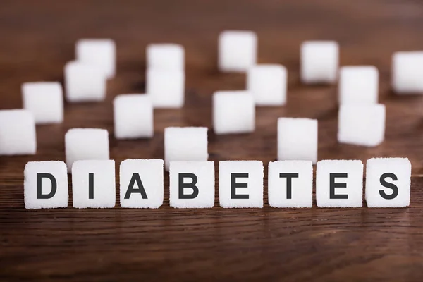 Diabetes tekst op suikerklontjes — Stockfoto