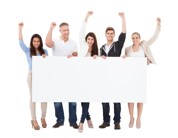 Een Groep Van Succesvolle Mensen Met Verschillende Multi Etniciteit Billboard — Stockfoto