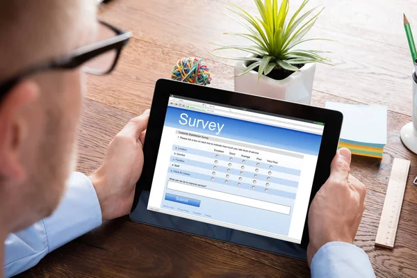 Person Filling Online Survey Form — Stock Photo, Image