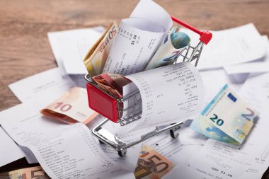 Alındı bilgileriyle alışveriş sepeti dolu