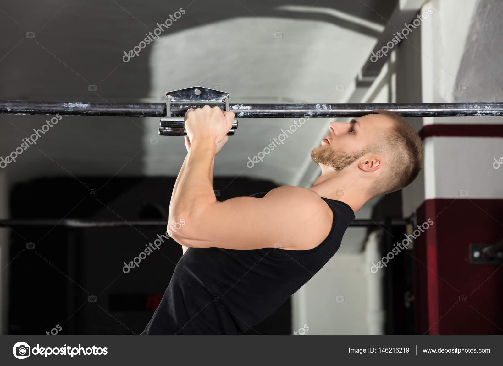 Тренажер пресс-турник-брусья body solid svkr1000. Обратный хват на турнике. Узкий параллельный хват. Узкий параллельный хват. Подтягивания различным хватом.