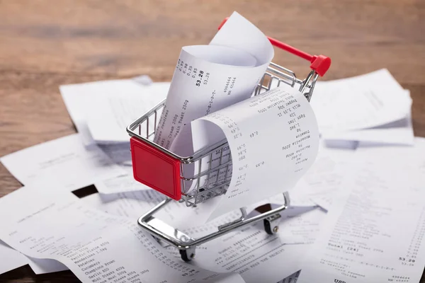 Shopping Cart With Receipts — Stock Photo, Image