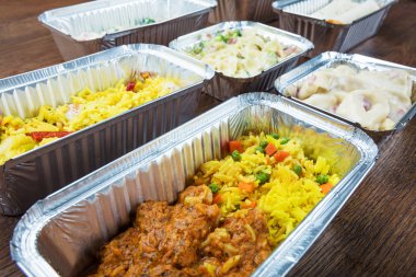 Take Away kaplarda yemek 