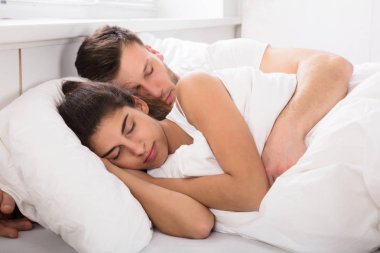 Çift Yataklı vagon ve sarılma