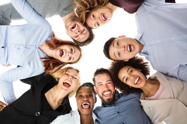 Pessoas formando Huddle — Fotografia de Stock