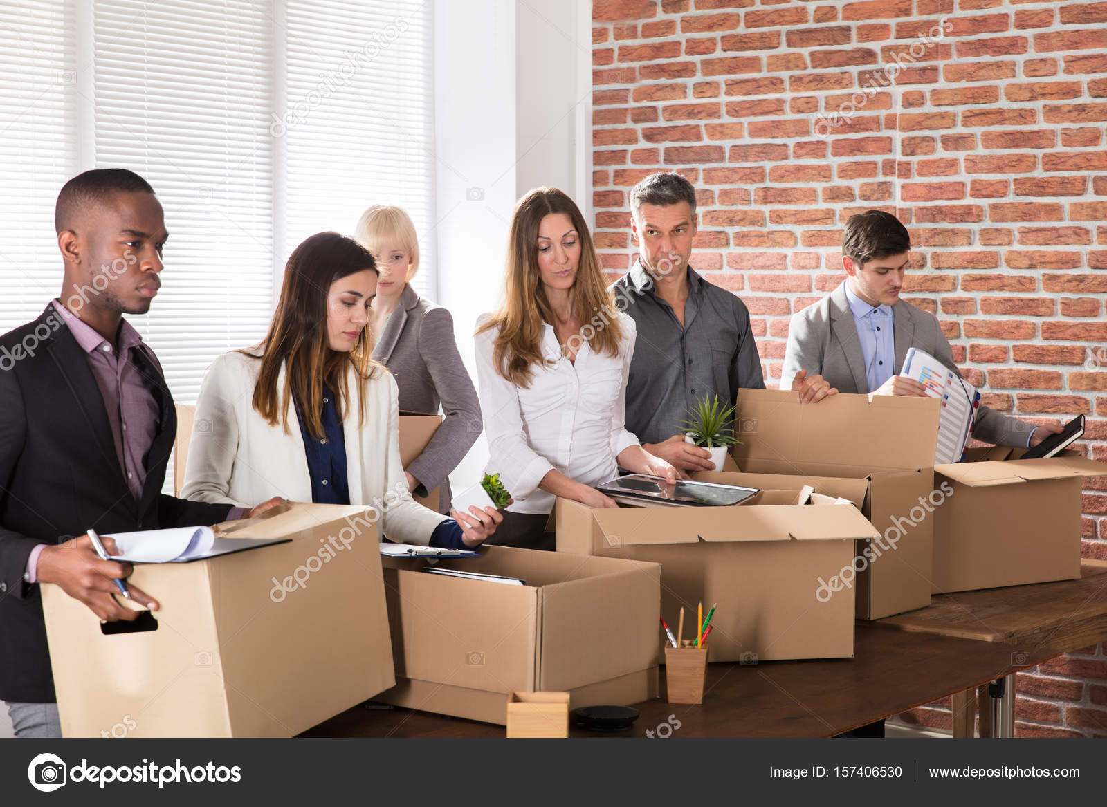 Активы картинки. Поиск работы. Фото quit the job. Флэт арт job. Changing job.