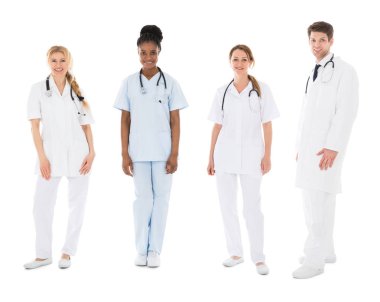 Çok etnik doktorlar ekibi