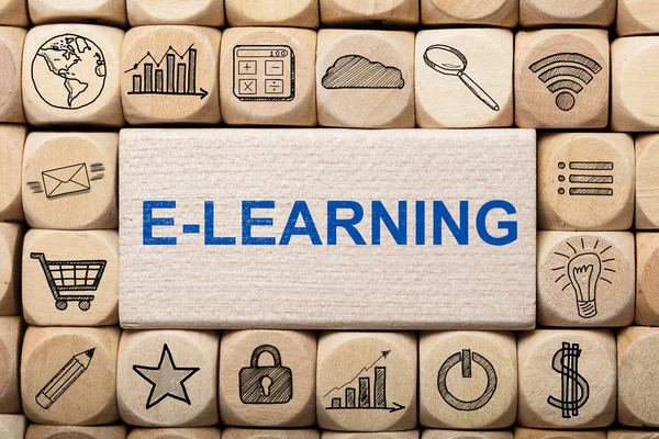 E-Learning texto no bloco — Fotografia de Stock