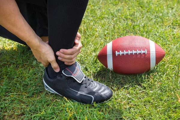 Player Suffering From Leg Injury — Stock Photo, Image